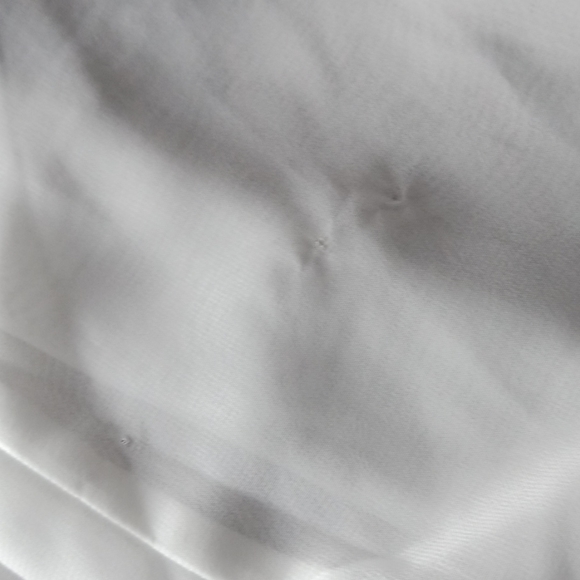 Beautiful flowy dress - Picture 4 of 8